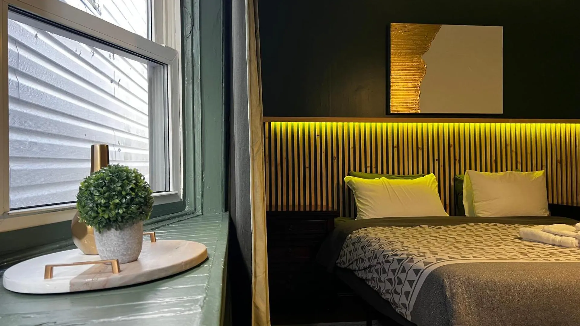 Appartement Modern Amenities Historic Charm 4-Bdrm Retreat #1 At The Inglis Heritage à Halifax